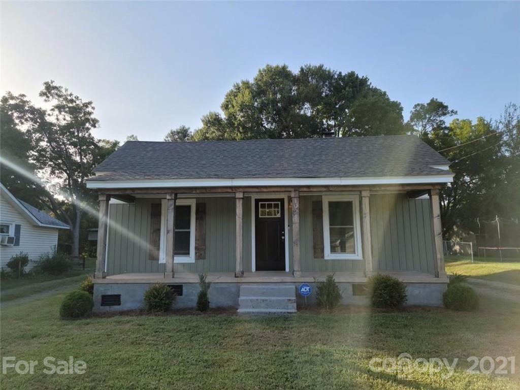 102 Winecoff Ave., Concord, NC 28025