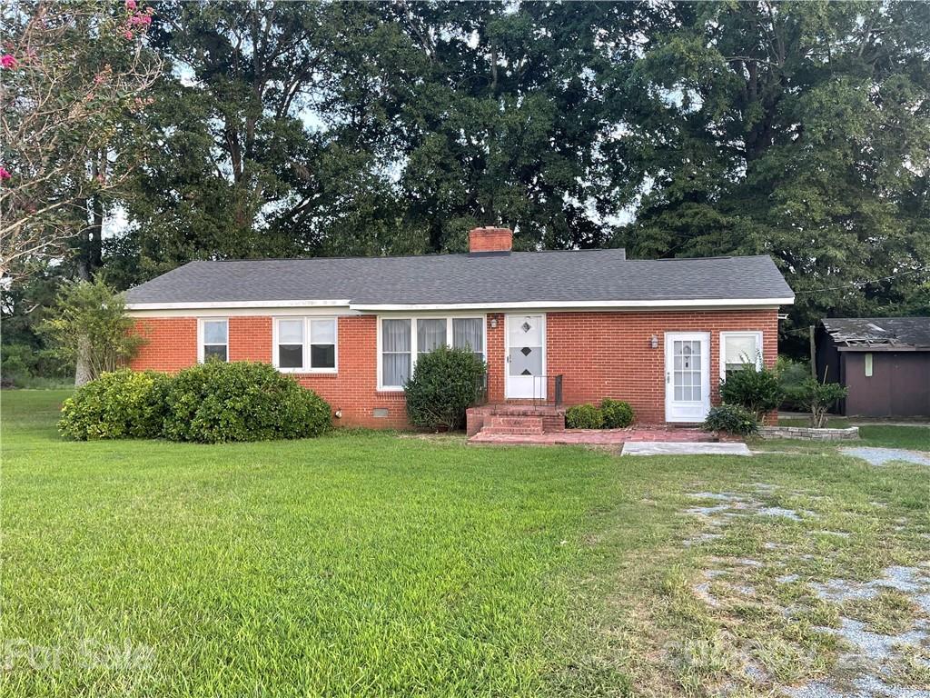 2307 New Town Rd., Monroe, NC 28110