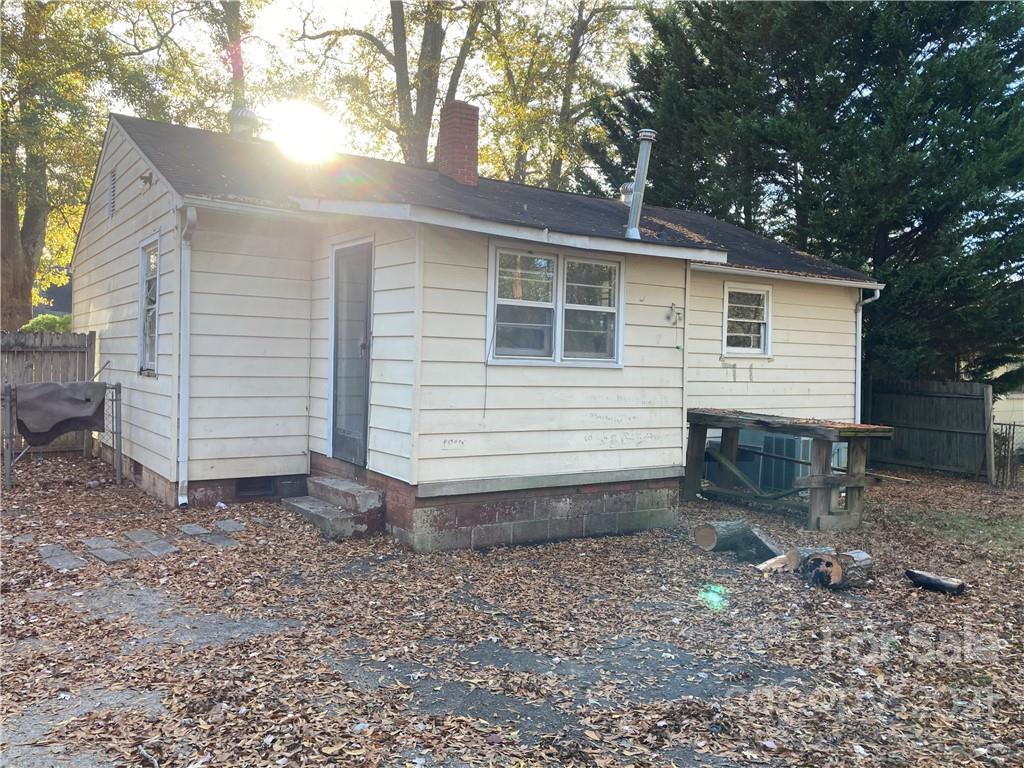 1236 Morgan St., Gastonia, NC 28054
