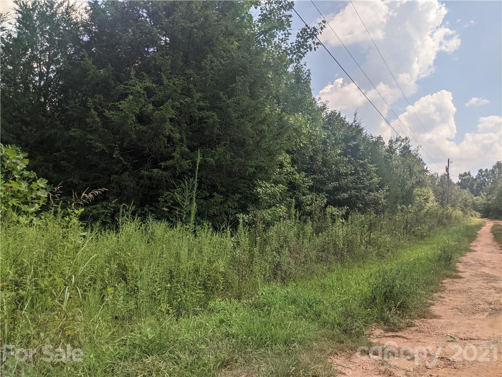 420 Wal Hollow Ln., Mooresville, NC 28115