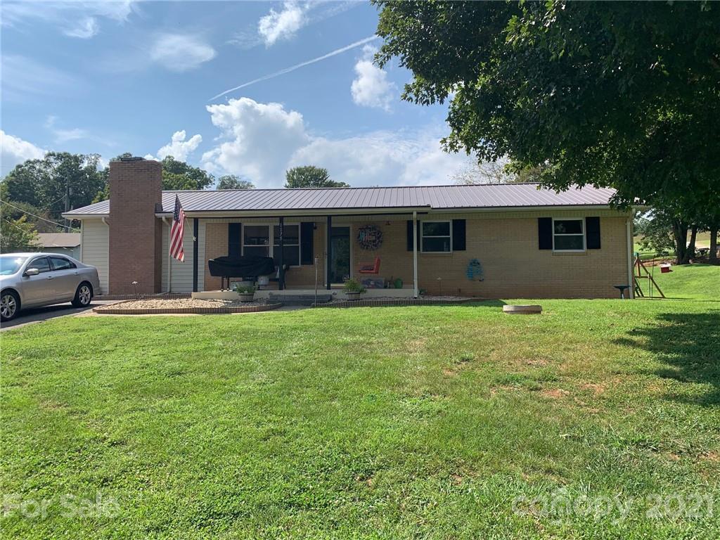 1175 Burkehurst Ave., Morganton, NC 28655