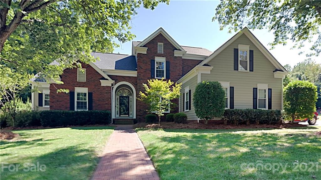 11008 Thornhill Club Dr., Charlotte, NC 28277