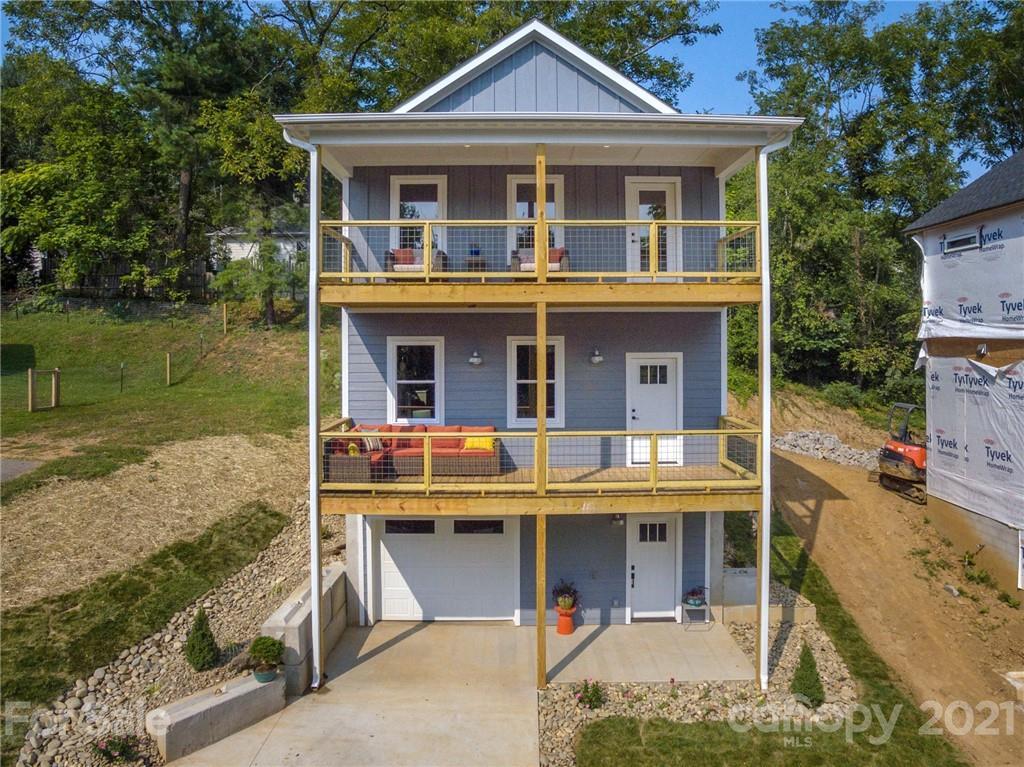 125 Waynesville Ave., Asheville, NC 28806