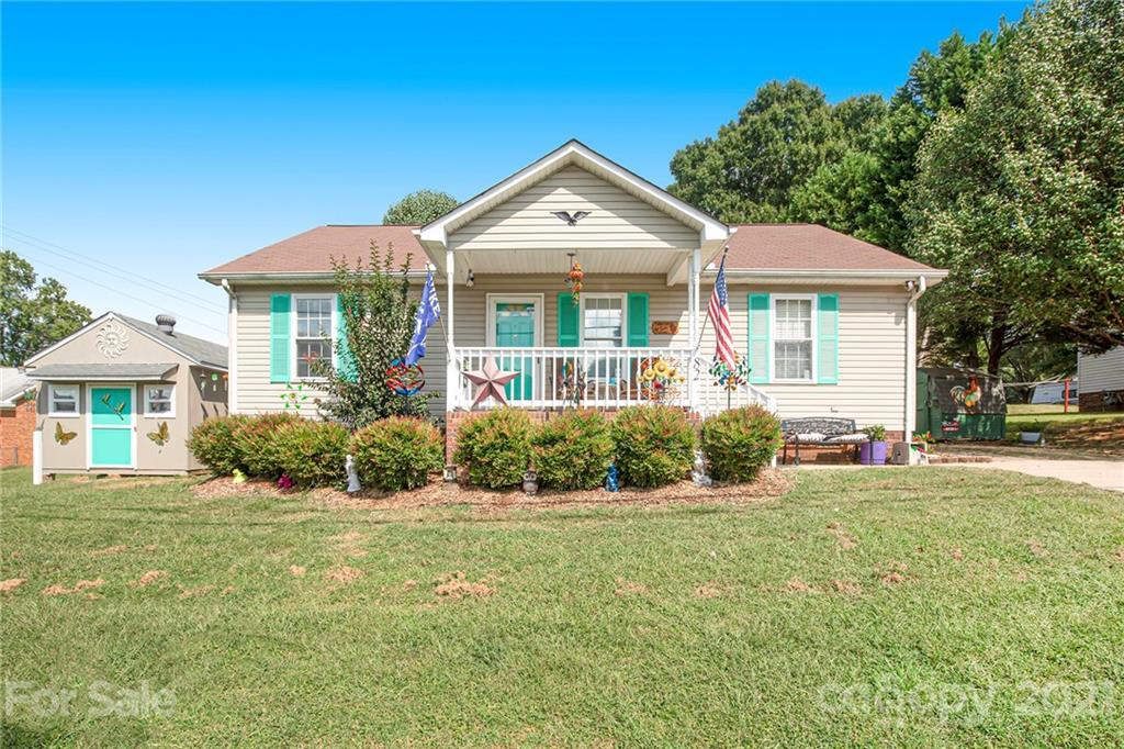 82 1st St., Concord, NC 28027
