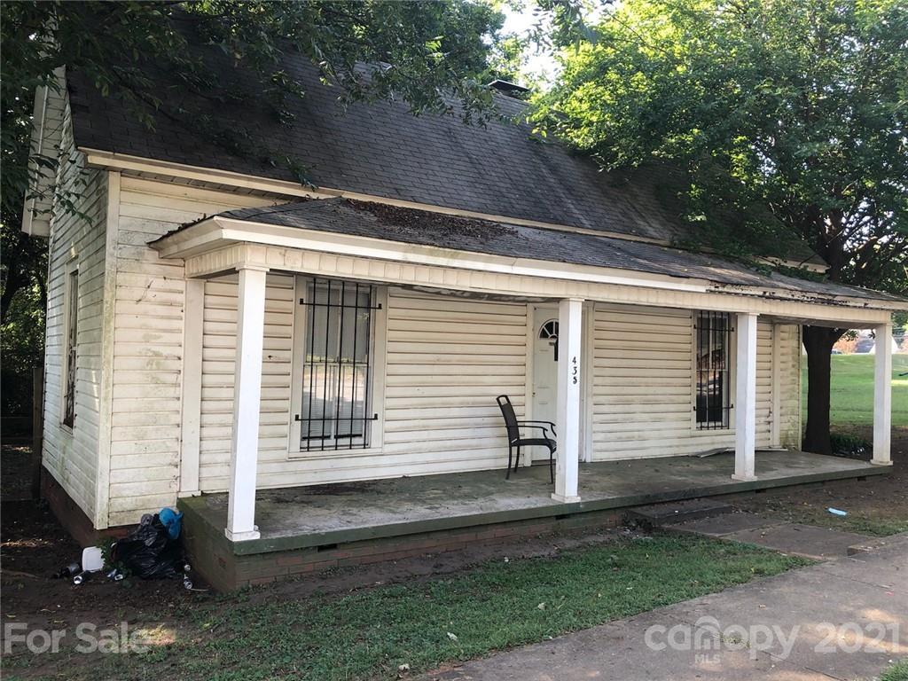 435 N Shaver St., Salisbury, NC 28144