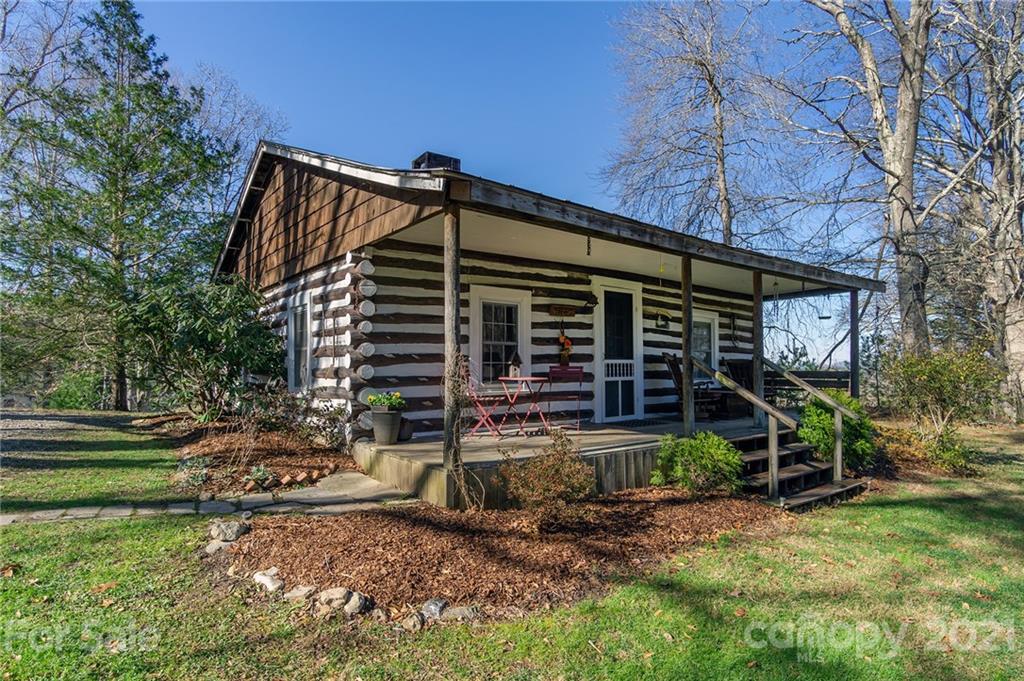 65 Kuykendall Branch Rd., Asheville, NC 28804