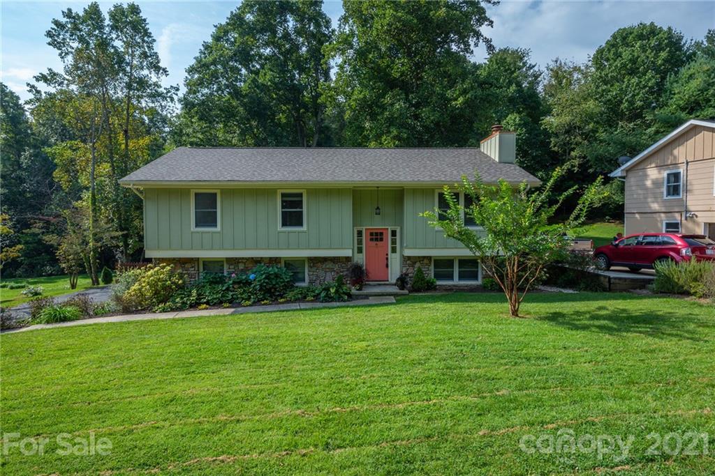 12 Sunnycrest Dr., Asheville, NC 28805
