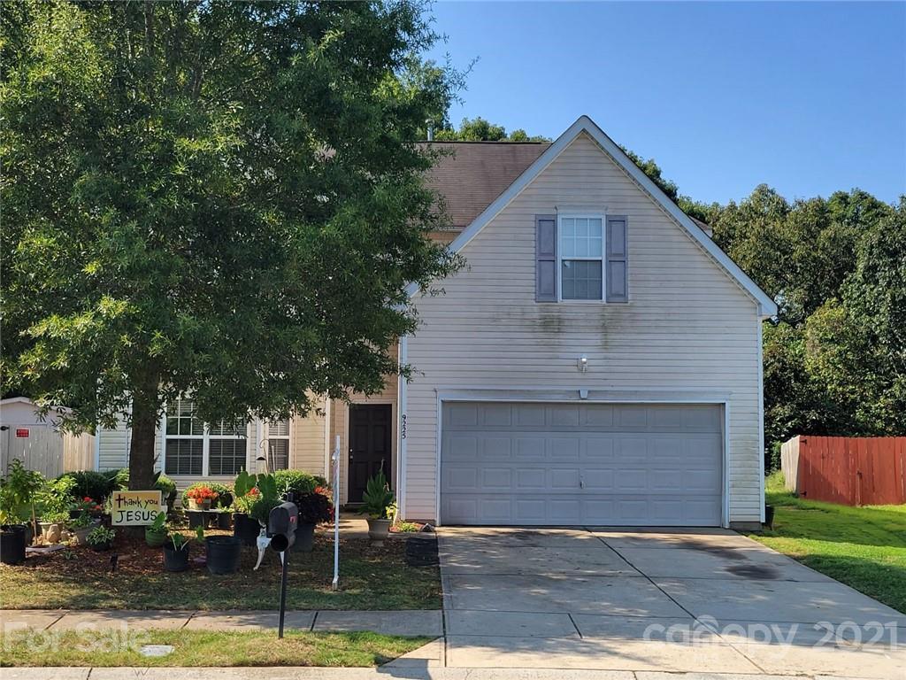 9225 Bradstreet Commons Way, Charlotte, NC 28215