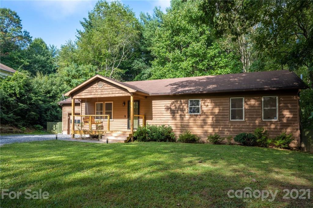 7 Crestview Ct., Asheville, NC 28806
