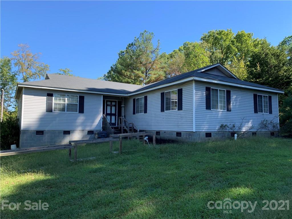 14513 New Haven Dr., Huntersville, NC 28078