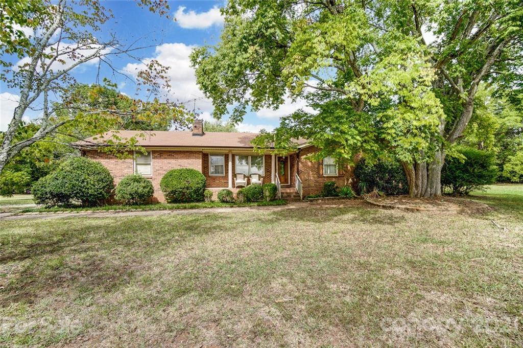 3820 Cochran Rd., Concord, NC 28027