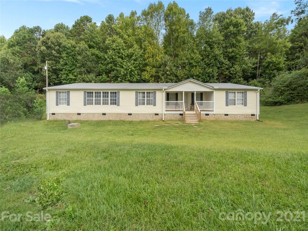 567 Shinnville Rd., Mooresville, NC 28115