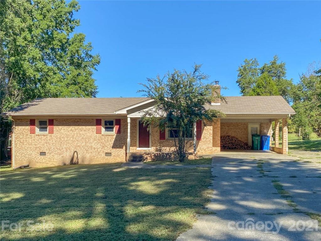 1016 Elaine Dr., Albemarle, NC 28001