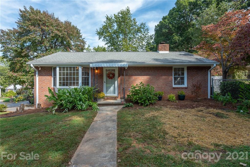 86 Winston Ave., Asheville, NC 28803