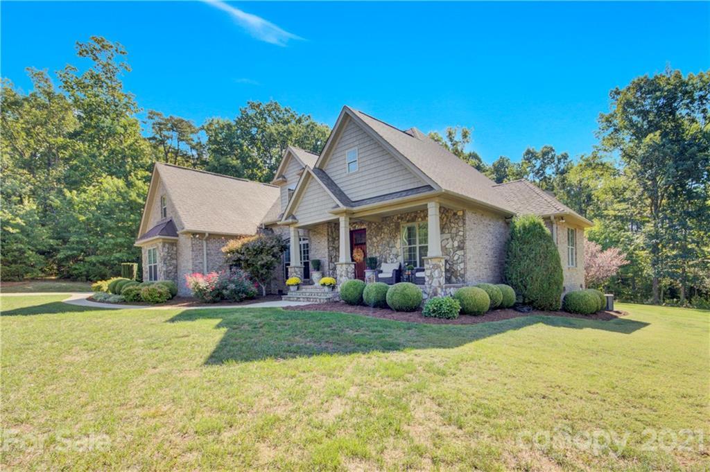 3872 Mount Beulah Rd., Sherrills Ford, NC 28673