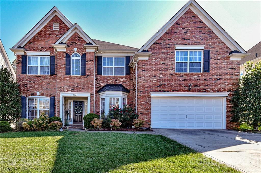 6226 Castlecove Rd., Charlotte, NC 28278