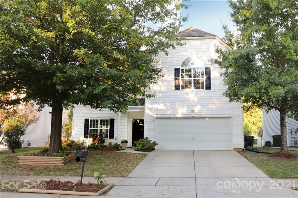 5705 Parkstone Dr., Matthews, NC 28104