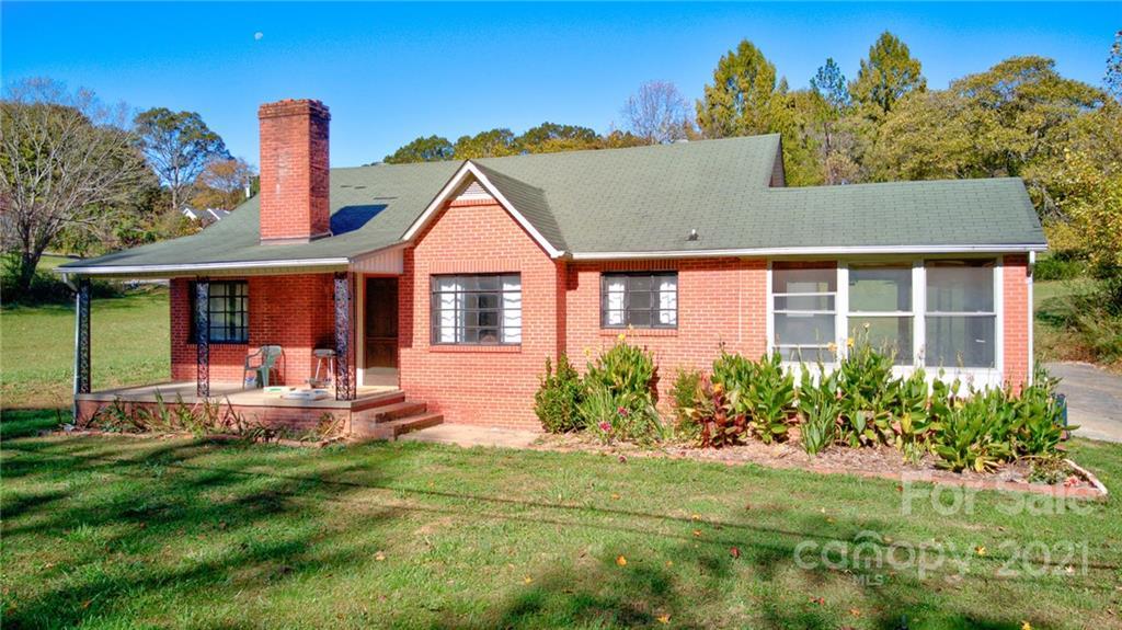 2872 W Us 70 Hwy., Marion, NC 28752
