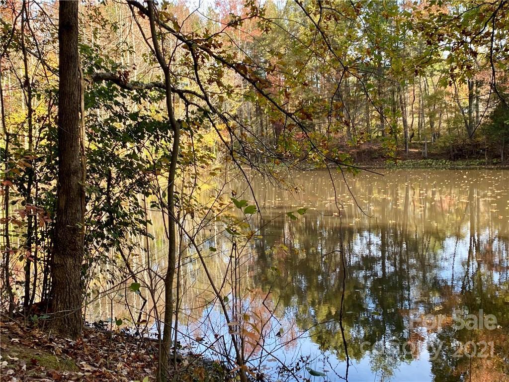 130 Kipka Ln., Mooresville, NC 28115