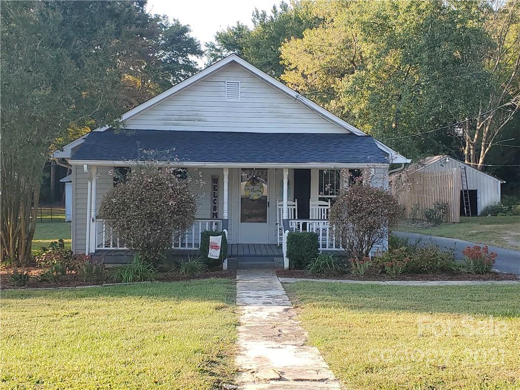 2128 Moose Rd., Kannapolis, NC 28083