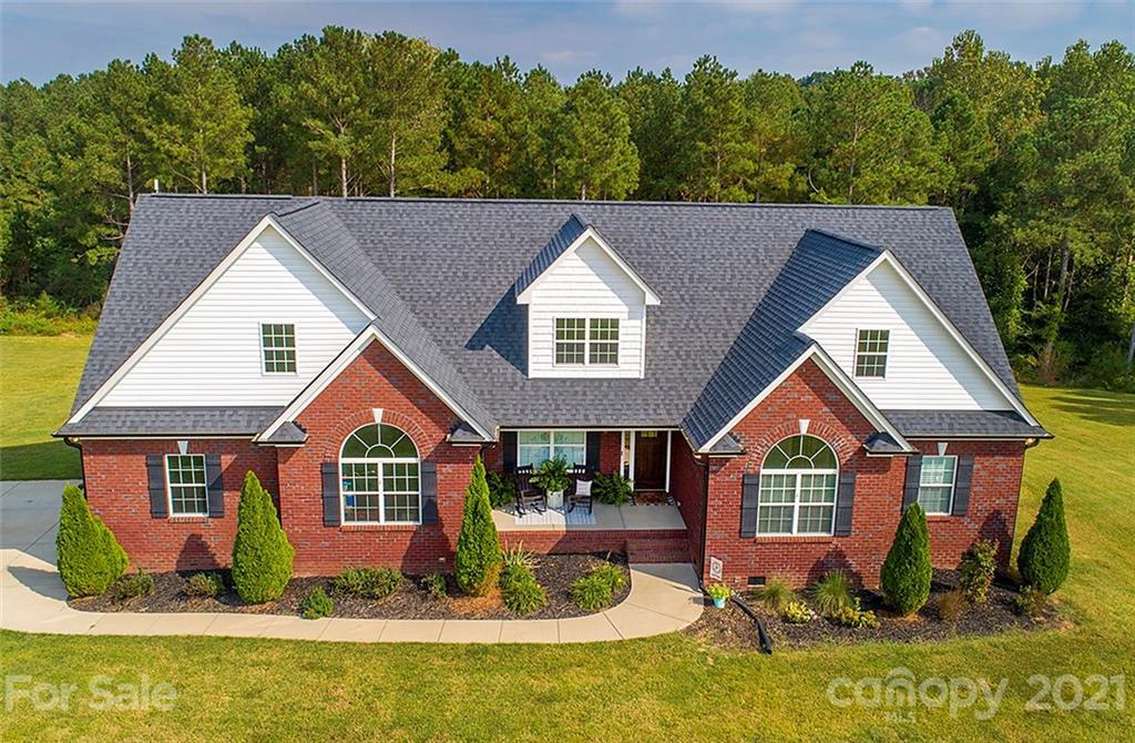 5813 Dudley Rd., Monroe, NC 28112