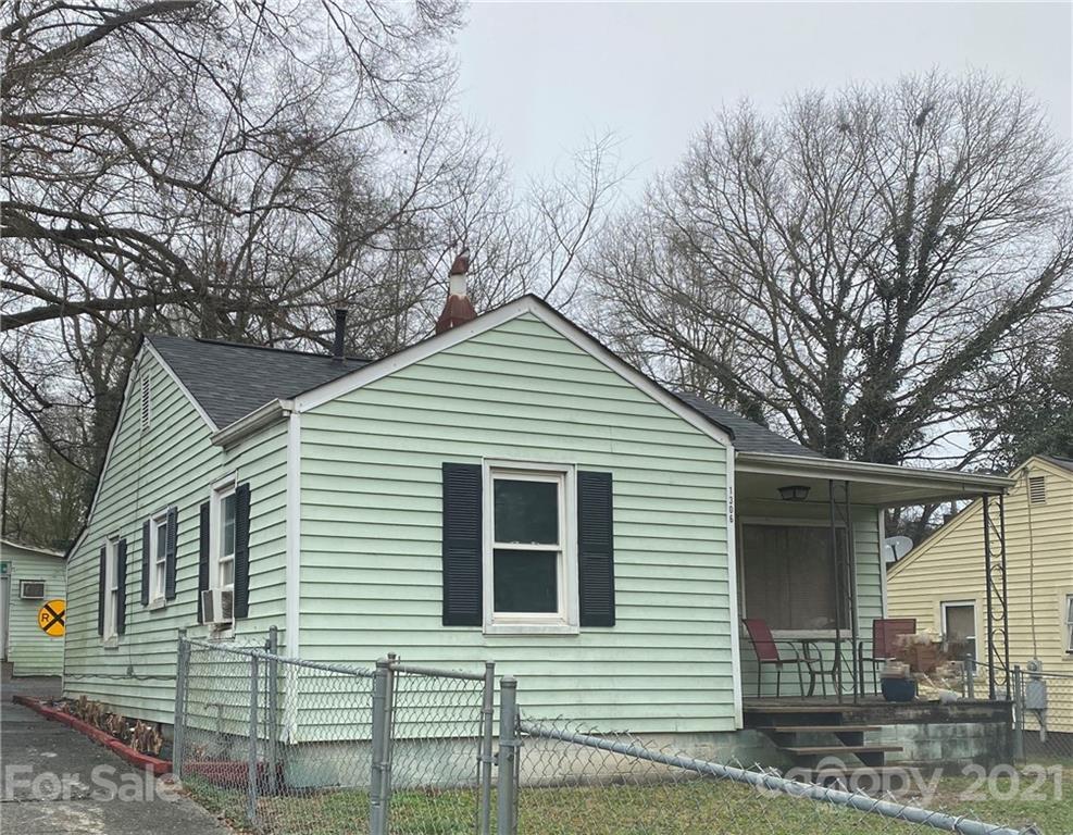 1306 W May Ave., Gastonia, NC 28052