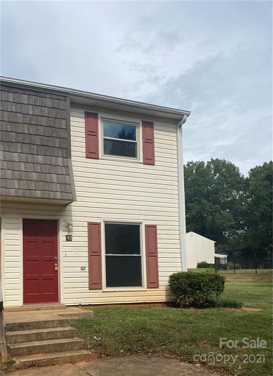 7949 Shady Oak Tr., Charlotte, NC 28210