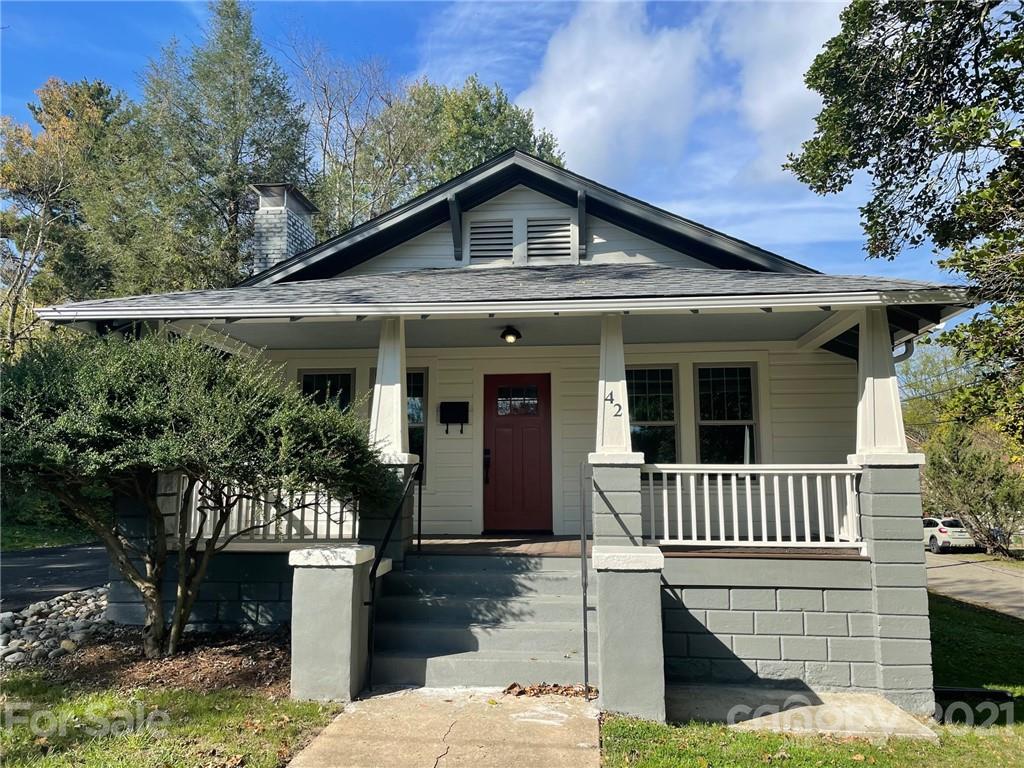 42 Tremont St., Asheville, NC 28806