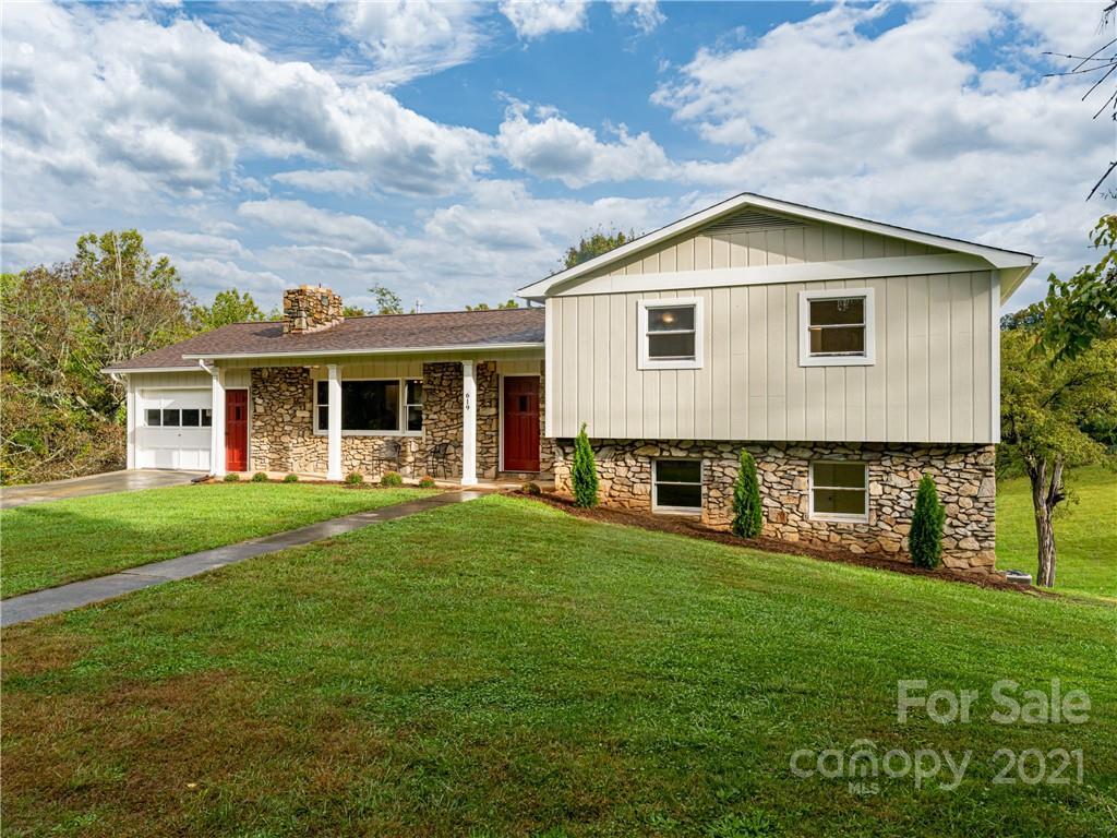 619 Aiken Rd., Asheville, NC 28804