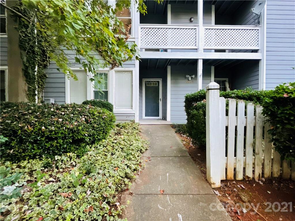 6068 Pinebark Ct., Charlotte, NC 28212