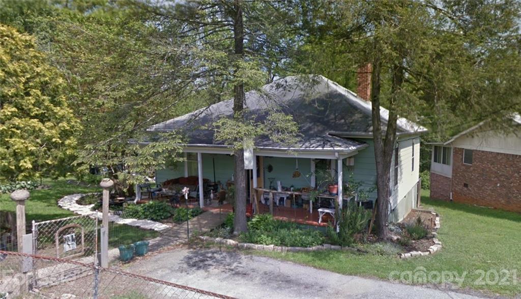 3 Dalton St., Asheville, NC 28803