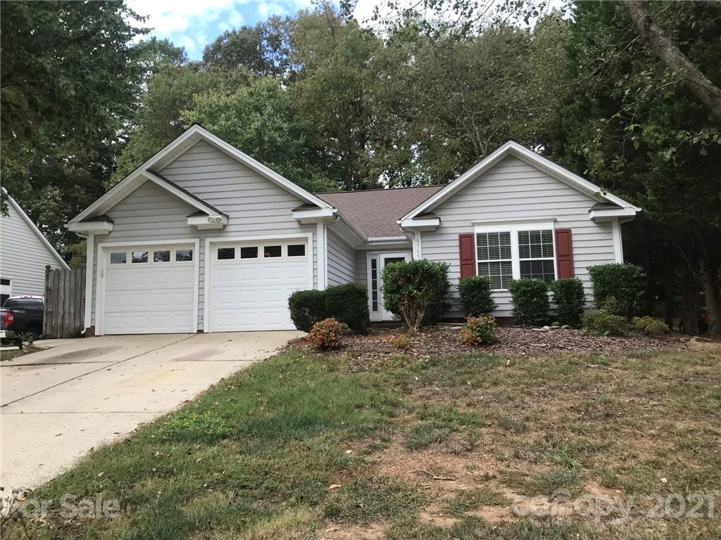 8709 Woodcock Ln., Charlotte, NC 28216