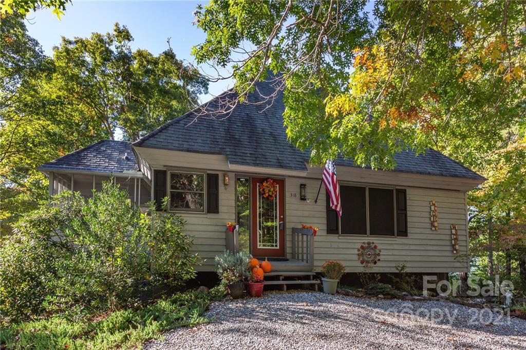 318 Garden Ln., Lake Lure, NC 28746