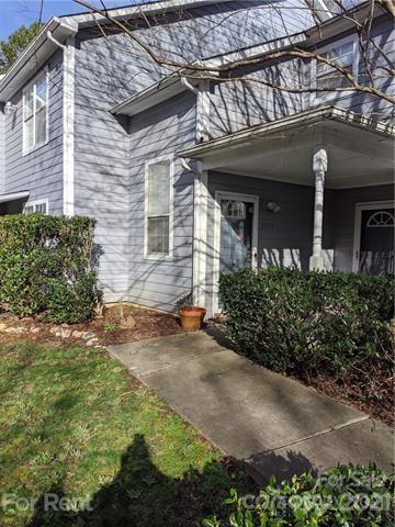6015 Pinebark Ct., Charlotte, NC 28212