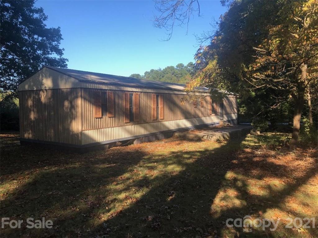 4520 Goodman Lake Rd., Salisbury, NC 28146