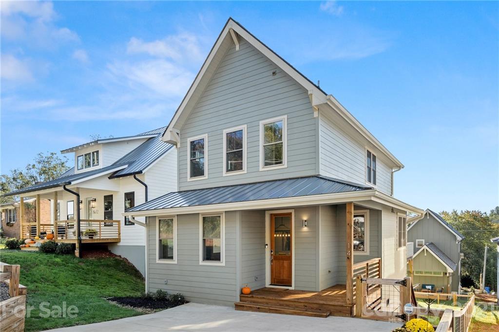 14 Lamb Ave., Asheville, NC 28806