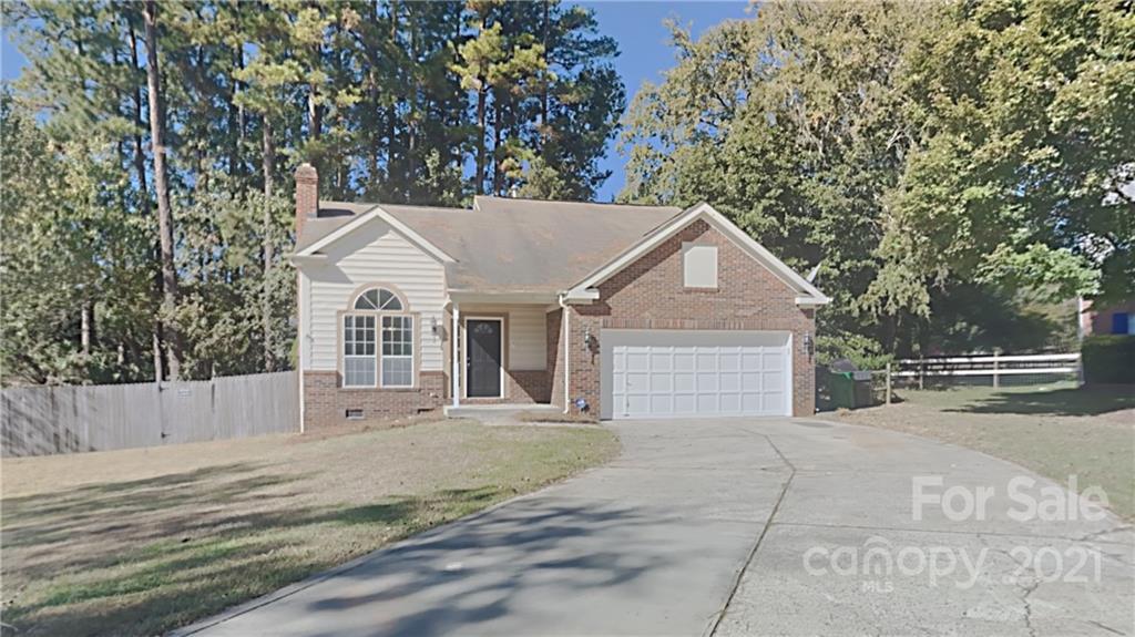 8805 Tarpan Ct., Charlotte, NC 28216