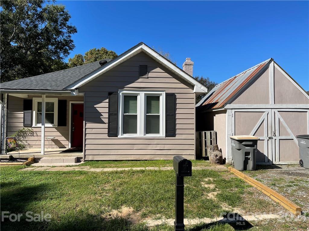 1205 Moss Ave., Kannapolis, NC 28081