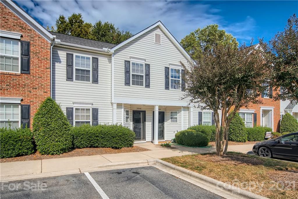 7501 Pilot Cove Ct., Denver, NC 28037