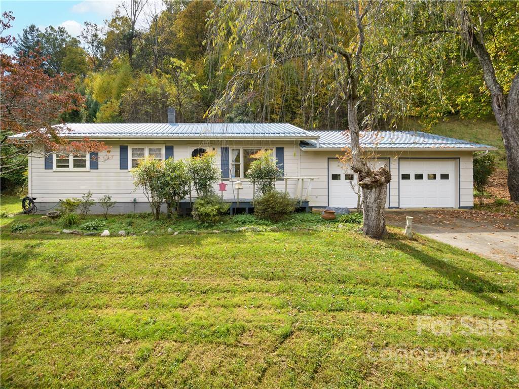 267 Chambers Rd., Waynesville, NC 28786