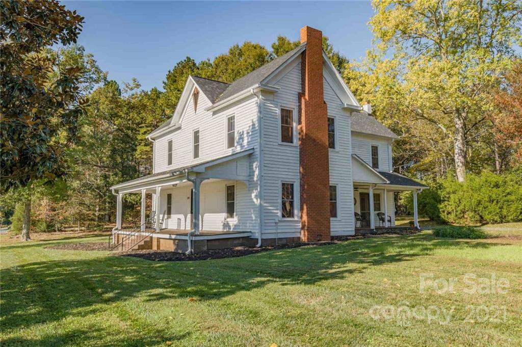 476 Bringle Ferry Rd., Denton, NC 27239