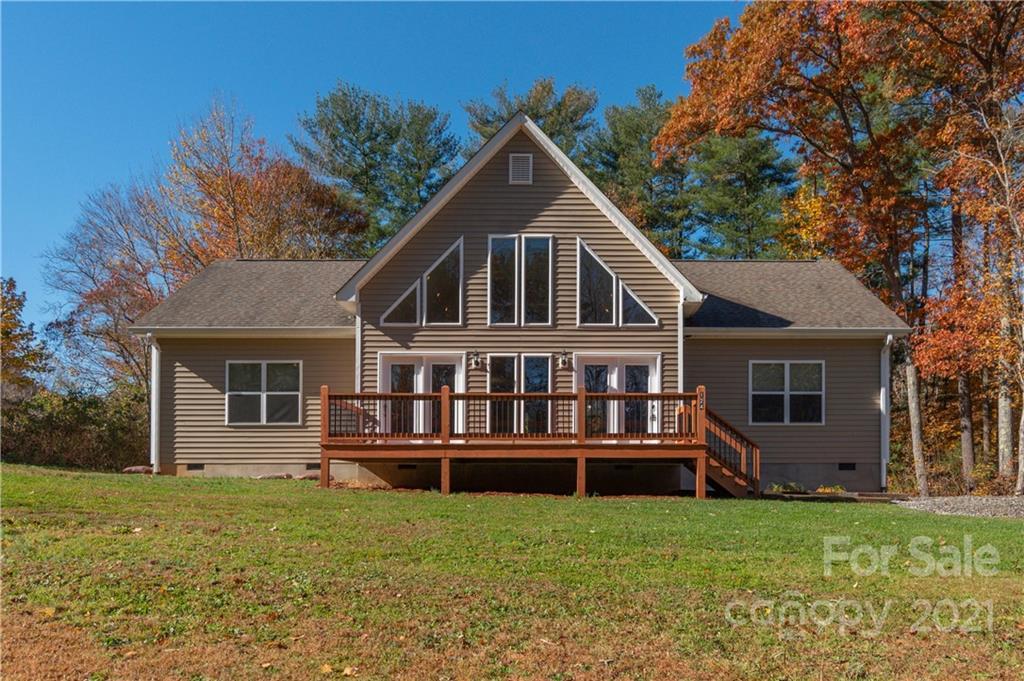 124 Dix Creek One Rd., Leicester, NC 28748