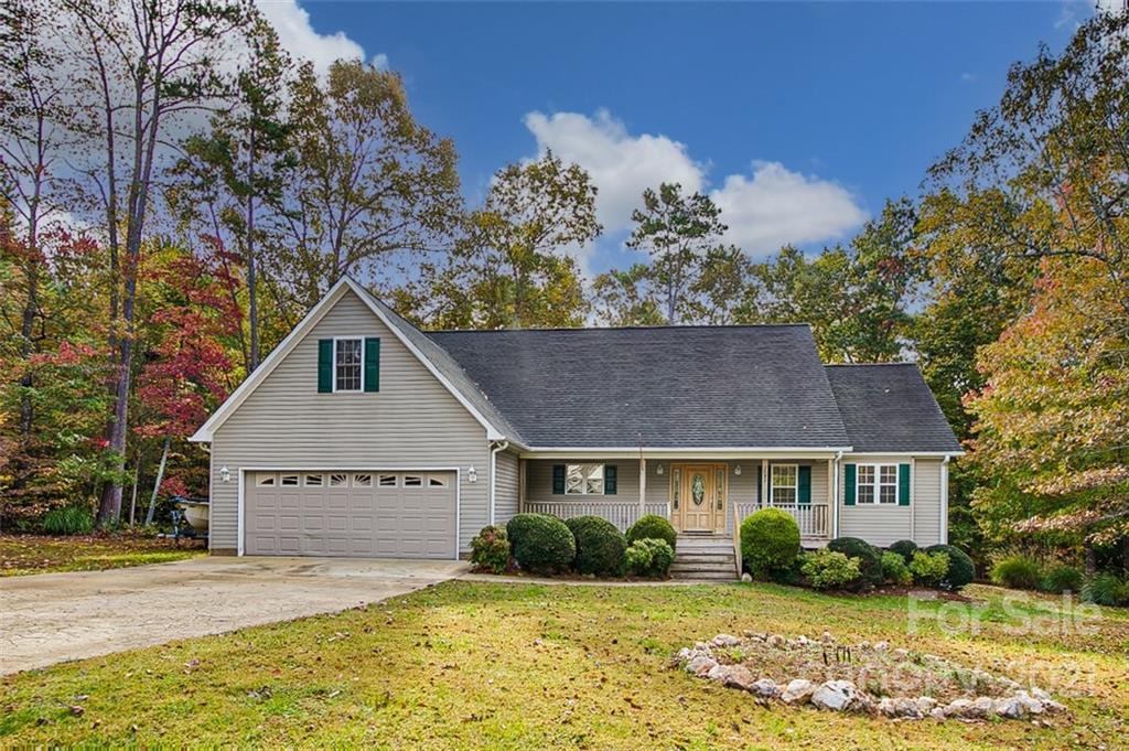 2692 Gilead Dr., Sophia, NC 27350