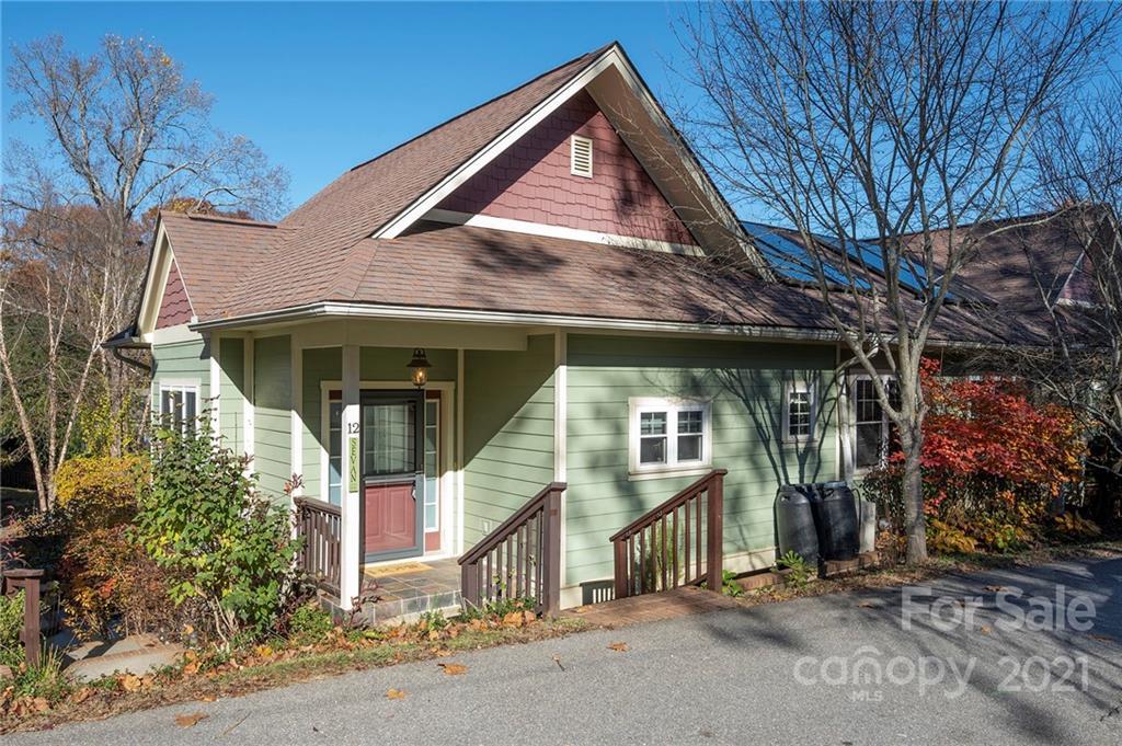 12 Sevan Ct., Asheville, NC 28806