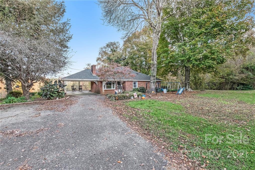167 Crider Rd., Statesville, NC 28625