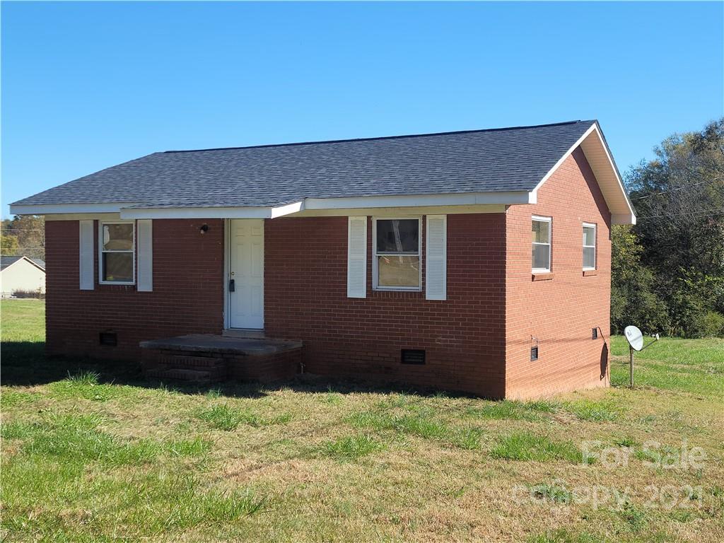 202 Beaver Dam Dr., Shelby, NC 28150
