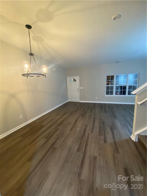 3122 Golden Dale Ln., Charlotte, NC 28262
