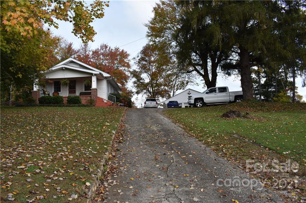 163 Pisgah View Rd., Asheville, NC 28806