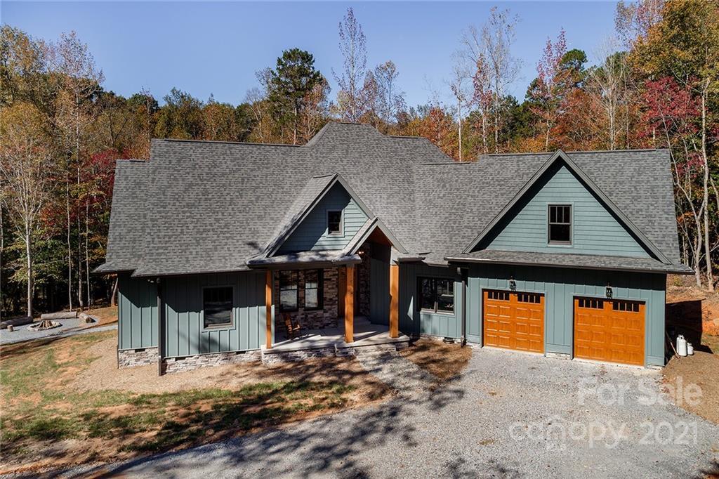 140 Timber Creek Tr., Gastonia, NC 28056