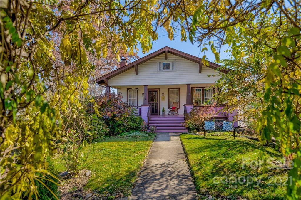 31 Oakwood St., Asheville, NC 28806